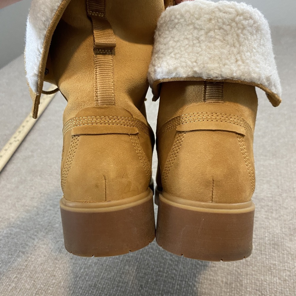 Timberland Snow Boots Womens Size 10 Beige Nubuck Waterproof Faux Fur‎ A1SGA - Picture 4 of 9